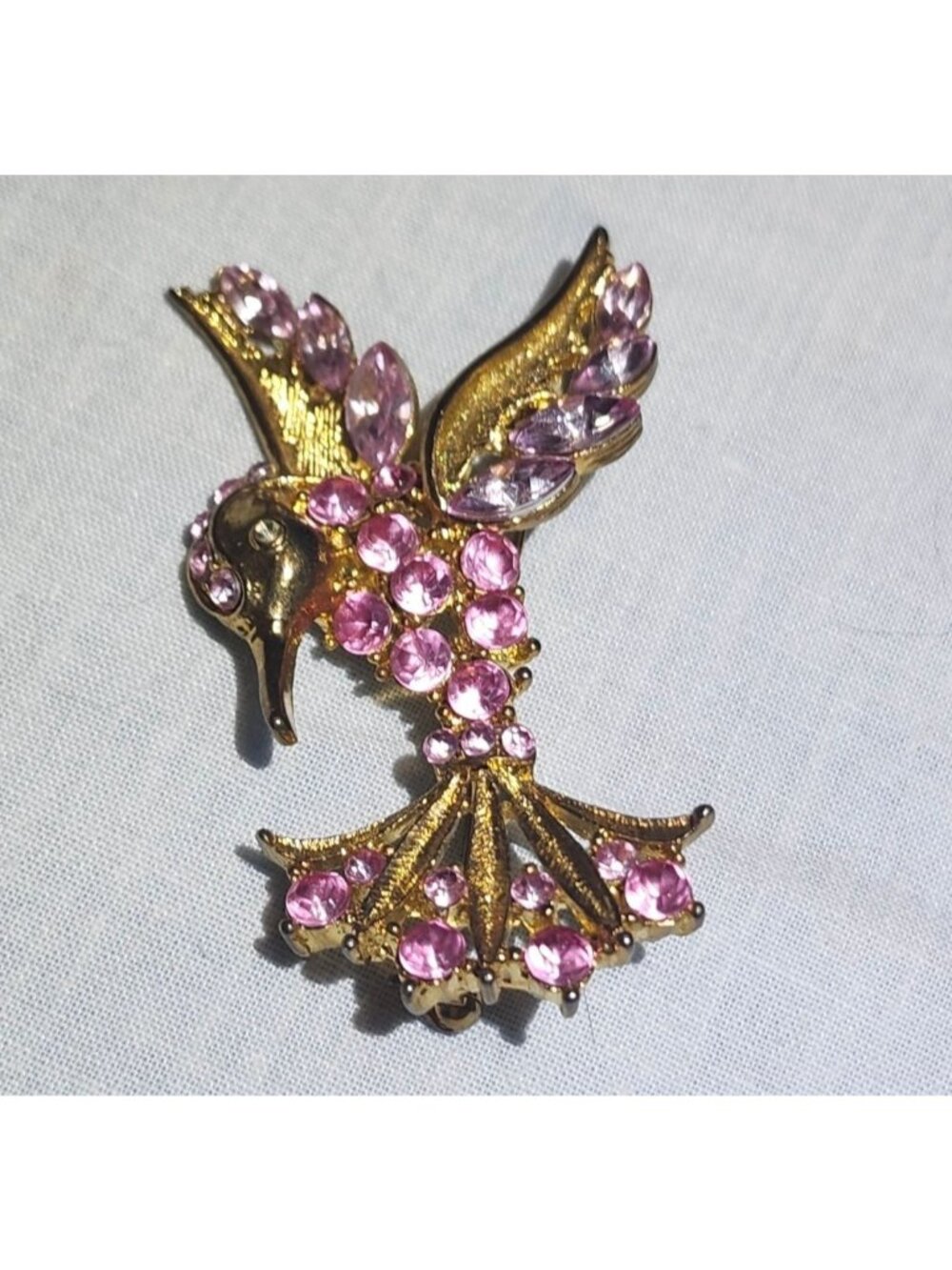 Vintage Gold Tone Bird Brooch Pink Rhinestones - Elegant Hummingbird Jewelry